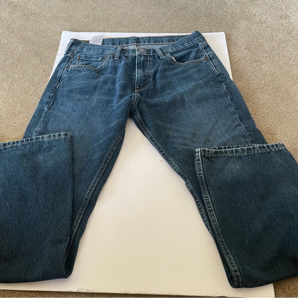Levi Strauss & Co. 527 style, 32x30 Slim Bootcut, Red Label